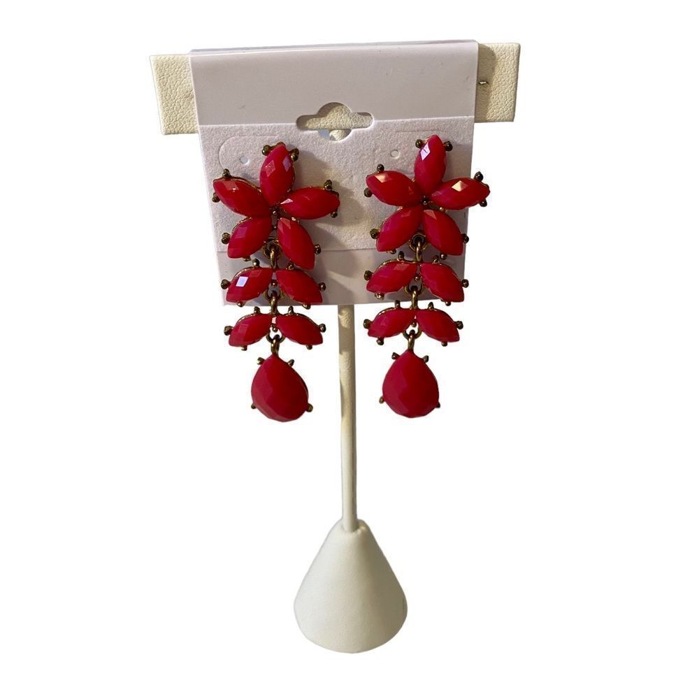 VintageâPinkâ&Â AntiquedâGoldâTonedâFlowerâDropâEarrings.